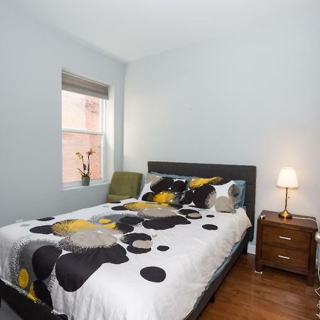 Steps To Convention Center, Downtown Dc, And Metro Station: Private And Comfortable Bedroom/Bathroom Washington Exterior photo
